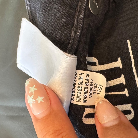 Gap Vintage Slim High Rise , Size 29 Tall / 8 Tall, Washed Black - Picture 9 of 9